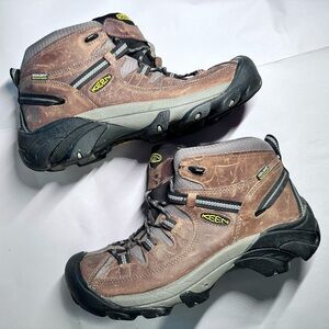 Keen Targhee Waterproof Hiking Boots